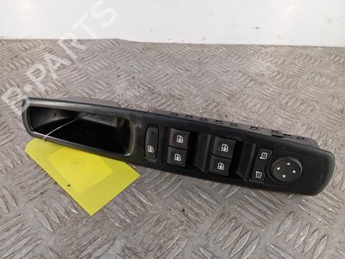Used Left front window switch Left front window switch RENAULT SCÉNIC III (JZ0/1_) 1.5 dCi (110 hp) 33692944 33692944