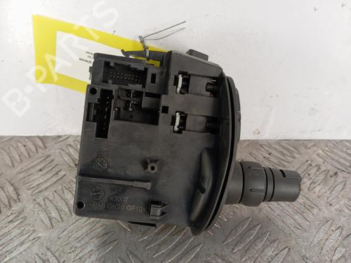 Used Steering column stalk Steering column stalk RENAULT CLIO III (BR0/1, CR0/1) 1.5 dCi (C/BR0G, C/BR1G) (68 hp) 33692907 33692907