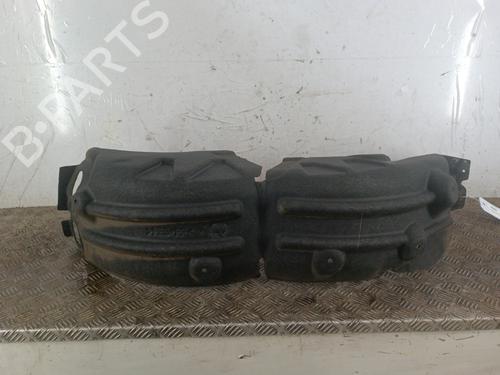 wheel-arch-renault-megane-iv-hatchback-b9amn_-2015-36336946 main image