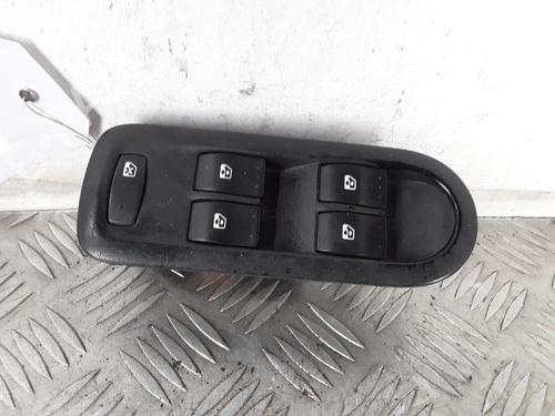 Used Left front window switch RENAULT SCÉNIC II (JM0/1_) 1.6 16V (JM1R) (112 hp) 30536124