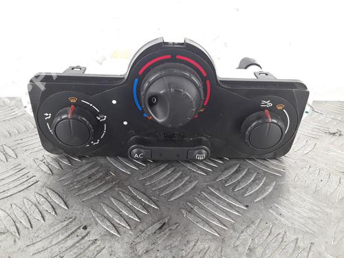 Used Climate control RENAULT CLIO III (BR0/1, CR0/1) 1.5 dCi (C/BR0G, C/BR1G) (68 hp) 30022989