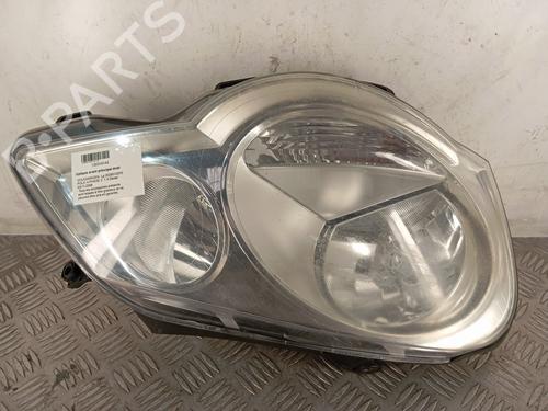 Used Right headlight VW POLO IV (9N_, 9A_) 1.4 TDI (70 hp) 32113086