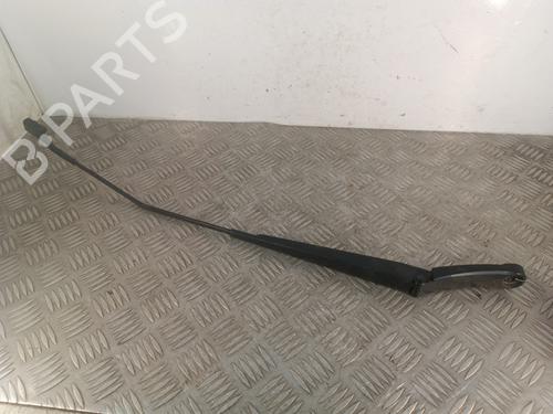 front-windshield-wiper-arm-seat-ibiza-v-kj1-kjg-2017-37740624 main image