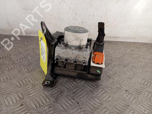 ABS Bremseaggregat FIAT 500X (334_) 1.6 D Multijet (334AXA1B, 334AXA11) (120 hp) 31182605