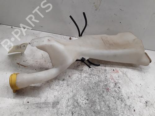 Used Windscreen washer tank RENAULT MEGANE IV Hatchback (B9A/M/N_) 1.5 dCi 110 (B9A3) (110 hp) 30020827