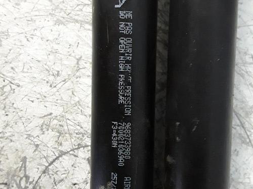 Used Tailgate lift support Tailgate lift support 30016412 30016412