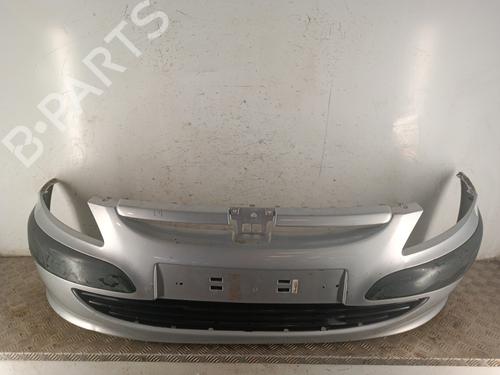 Używane Zderzak przedni PEUGEOT 307 (3A/C) 2.0 HDi 110 (107 hp) 30024996