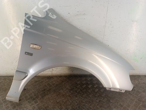 Used Right front fenders HYUNDAI TRAJET (FO) 2.0 CRDi (113 hp) 30018207