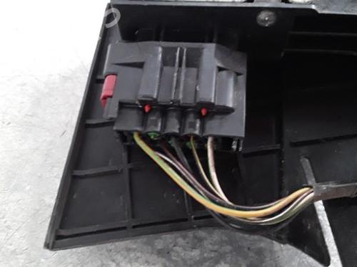 Front left lock FORD FIESTA V (JH_, JD_) 1.4 TDCi | BP30009299C98