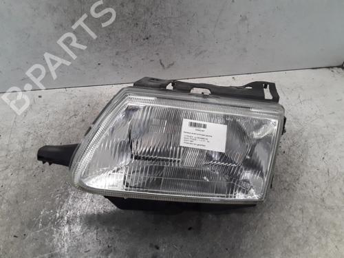 Used Left headlight CITROËN SAXO (S0, S1) 1.4 VTS (75 hp) 30023977