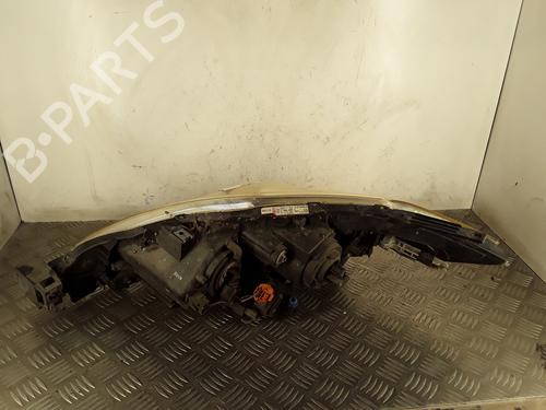 Used Right headlight Right headlight MAZDA 5 (CR) 2.0 CD (CR19) (143 hp) 30722967 30722967