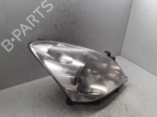 Used Right headlight Right headlight TOYOTA COROLLA Verso (ZER_, ZZE12_, R1_) 2.0 D-4D (CUR10_, CUR10R) (116 hp) 30009742 30009742