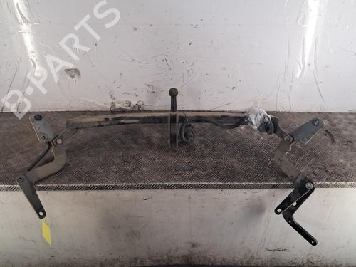 tow-ballmechanism-citroen-c4-picasso-ii-2013-33723272 main image