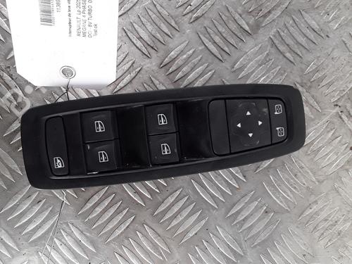 Used Left front window switch RENAULT MEGANE IV Hatchback (B9A/M/N_) 1.5 dCi 110 (B9A3) (110 hp) 30022733