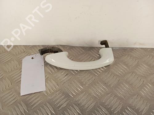 Used Front left exterior door handle VW GOLF VII (5G1, BQ1, BE1, BE2) 1.6 TDI (105 hp) 30023191