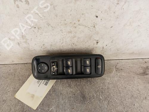 BP30014583I27 main image