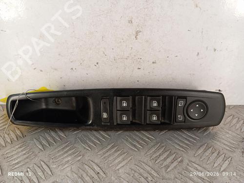Used Left front window switch Left front window switch 36914884 36914884