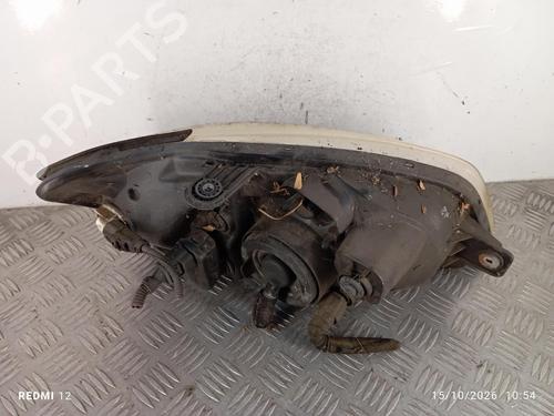 Used Left headlight Left headlight HYUNDAI GETZ (TB) 1.3 (85 hp) 40014161 40014161