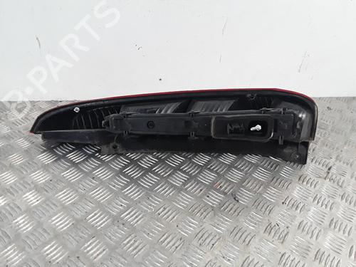 Used Left taillight FORD FIESTA V (JH_, JD_) 1.6 16V (100 hp) 30015951