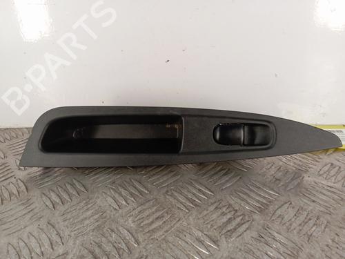 Used Right rear window switch Right rear window switch NISSAN QASHQAI II (J11, J11_) 1.2 DIG-T (115 hp) 32519614 32519614