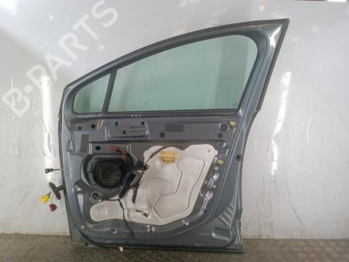 Used Right front door Right front door PEUGEOT 5008 (0U_, 0E_) 1.6 HDi (112 hp) 35989537 35989537