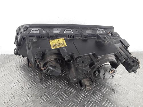 Used Right headlight Right headlight BMW 3 (E46) 320 d (129 hp) 30940640 30940640