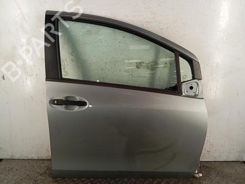 Used Right front door Right front door TOYOTA YARIS (_P9_) 1.0 VVT-i (KSP90_, KSP90R) (69 hp) 39761115 39761115