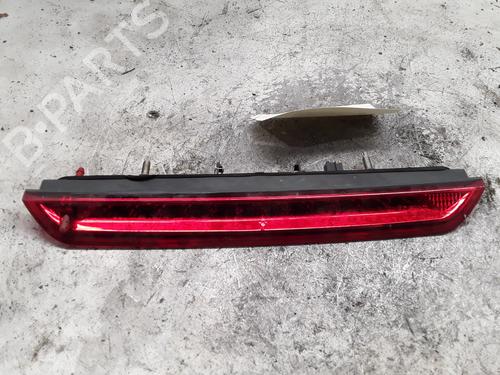 Used Third brake light PEUGEOT 3008 II SUV (MC_, MR_, MJ_, M4_) Hybrid (224 hp) 30010817
