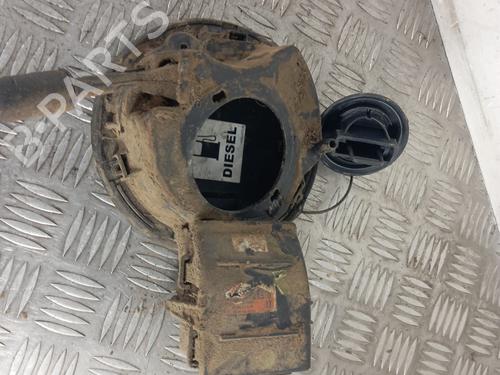 fuel-flap-renault-clio-iv-bh_-2012-2013-2014-2015-2016-2017-2018-2019-2020-2021-31804402 main image