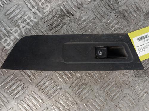 Used Right rear window switch Right rear window switch SKODA KAROQ (NU7, ND7) 1.6 TDI (115 hp) 33693440 33693440