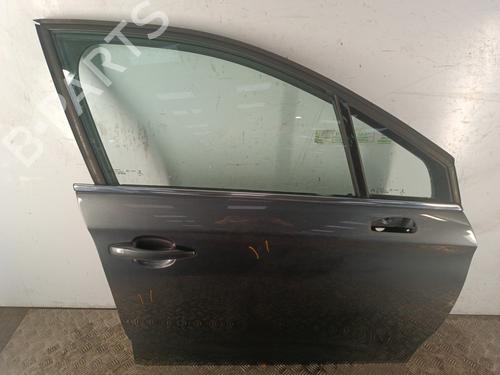 Puerta delantera derecha CITROËN C4 II (NC_) 1.6 HDi 115 (114 hp) 30011535