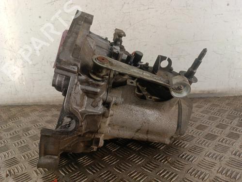 Getriebe PEUGEOT 206 Hatchback (2A/C) 1.4 i | BP30014237M3