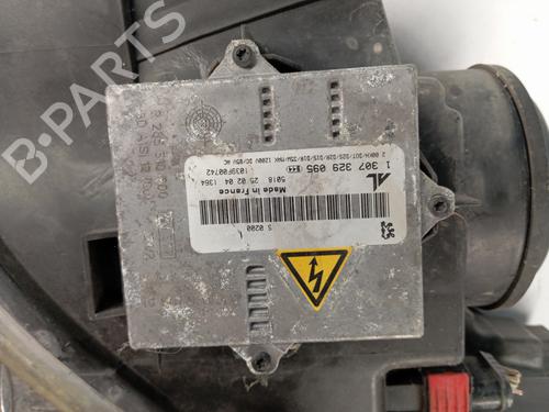 Used Right headlight Right headlight PEUGEOT 407 SW (6E_, 6D_) 2.0 HDi 135 (136 hp) 33773721 33773721