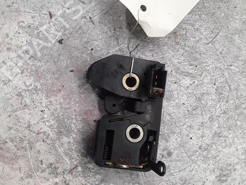 Tailgate lock VW POLO III (6N1) 55 1.3 | BP30026049C101 