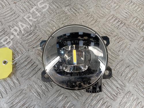 Used Right front fog light PEUGEOT 5008 II (MC_, MJ_, MR_, M4_) 2.0 BlueHDi 180 (MJEHZW, MJEHZR, MJEHZP) (177 hp) 32136564