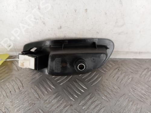 Used Left rear window switch Left rear window switch FIAT 500X (334_) 1.6 D Multijet (334AXA1B, 334AXA11) (120 hp) 31146812 31146812