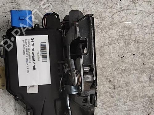 Cerradura puerta delantera derecha SKODA FABIA I Combi (6Y5) 1.9 SDI (64 hp) 30015426