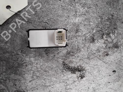 Used Left rear window switch Left rear window switch PEUGEOT 3008 II SUV (MC_, MR_, MJ_, M4_) Hybrid (224 hp) 30025983 30025983