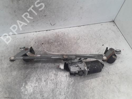 Essuie-glace moteur avant TOYOTA PRIUS Liftback (_W2_) 1.5 Hybrid (NHW20_, NHW20R) | BP30024701M29