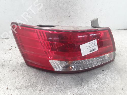 Used Right taillight HYUNDAI SONATA V (NF) 2.0 CRDi (140 hp) 30013027