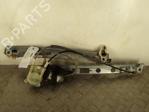 Alzavetro anteriore destra RENAULT MEGANE II (BM0/1_, CM0/1_) 1.6 16V (112 hp) 30007353