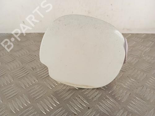 Używane Klapa wlewu paliwa RENAULT CLIO II (BB_, CB_) 1.2 (BB0A, BB0F, BB10, BB1K, BB28, BB2D, BB2H, CB0A,... (58 hp) 30011810