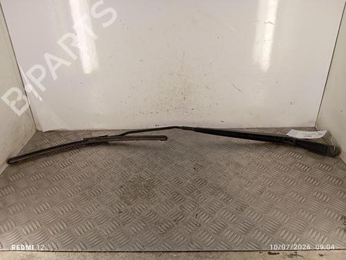 Used Front windshield wiper arm Front windshield wiper arm 37279186 37279186
