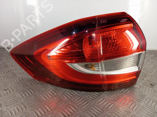 left-taillight-ford-c-max-ii-dxacb7-dxaceu-2010-2011-2012-2013-2014-2015-2016-2017-2018-2019-33692406 main image