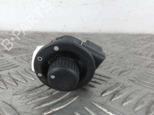 Used Mirror switch Mirror switch DACIA SANDERO 1.5 dCi (68 hp) 30027607 30027607