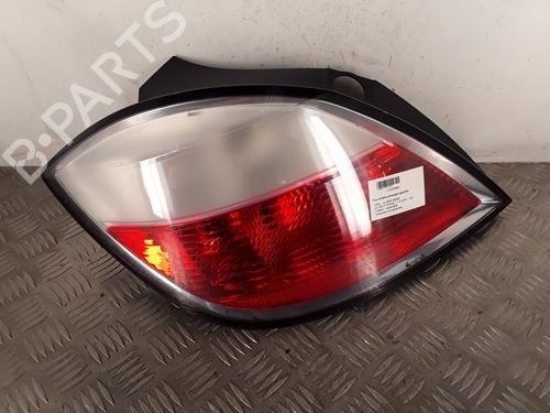 Venstre baglygte OPEL ASTRA H (A04) 1.9 CDTI 16V (L48) (120 hp) 30022821