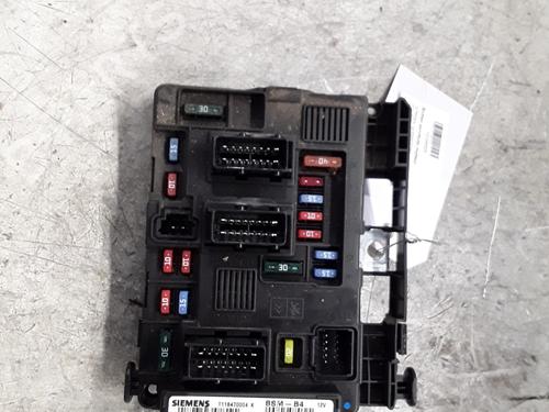 Caixa de fusíveis CITROËN C3 I (FC_, FN_) 1.4 HDi (68 hp) 30014936