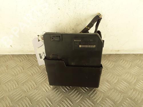 Used Electronic module RENAULT SCÉNIC II (JM0/1_) 1.5 dCi (JM1E, JM16) (106 hp) 30080398