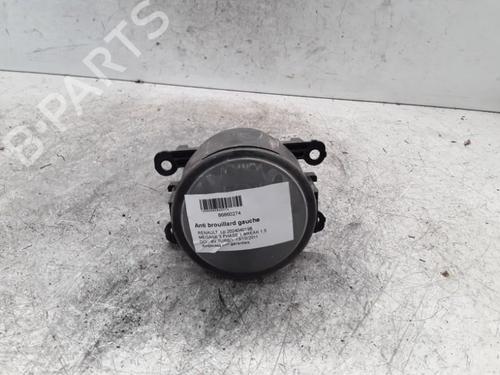 Used Left front fog light RENAULT MEGANE III Grandtour (KZ0/1) 1.5 dCi (KZ09, KZ0D, KZ1G, KZ29, KZ14, KZ1W, KZ10, KZ1F,... (110 hp) 30009243