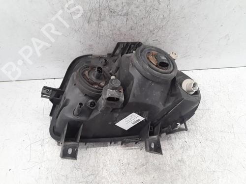 Used Right headlight RENAULT CLIO II Hatchback Van (SB0/1/2_) 1.9 D (SB0R) (54 hp) 30024871
